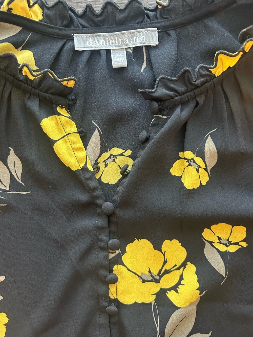 Daniel Rainn Black Blouse with Yellow Floral Print - Picture 2 of 2